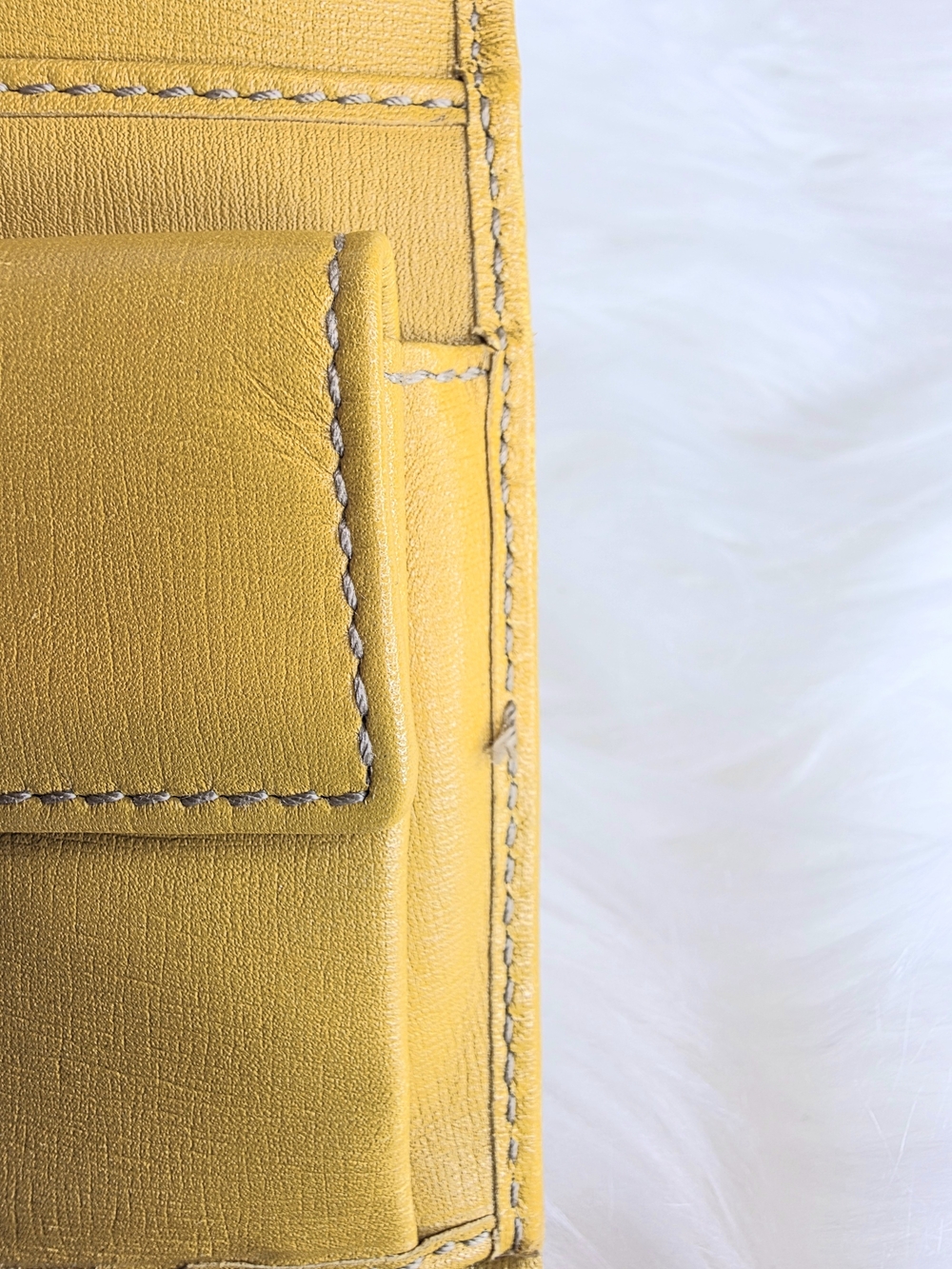 Gucci GG Bifold Wallet Off White Coated Canvas with Leather Mustard Trim - Picture 11 of 11